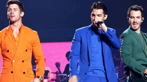 Samsung e Jonas Brothers se unem para show de 'Ano Novo' via Smart TV