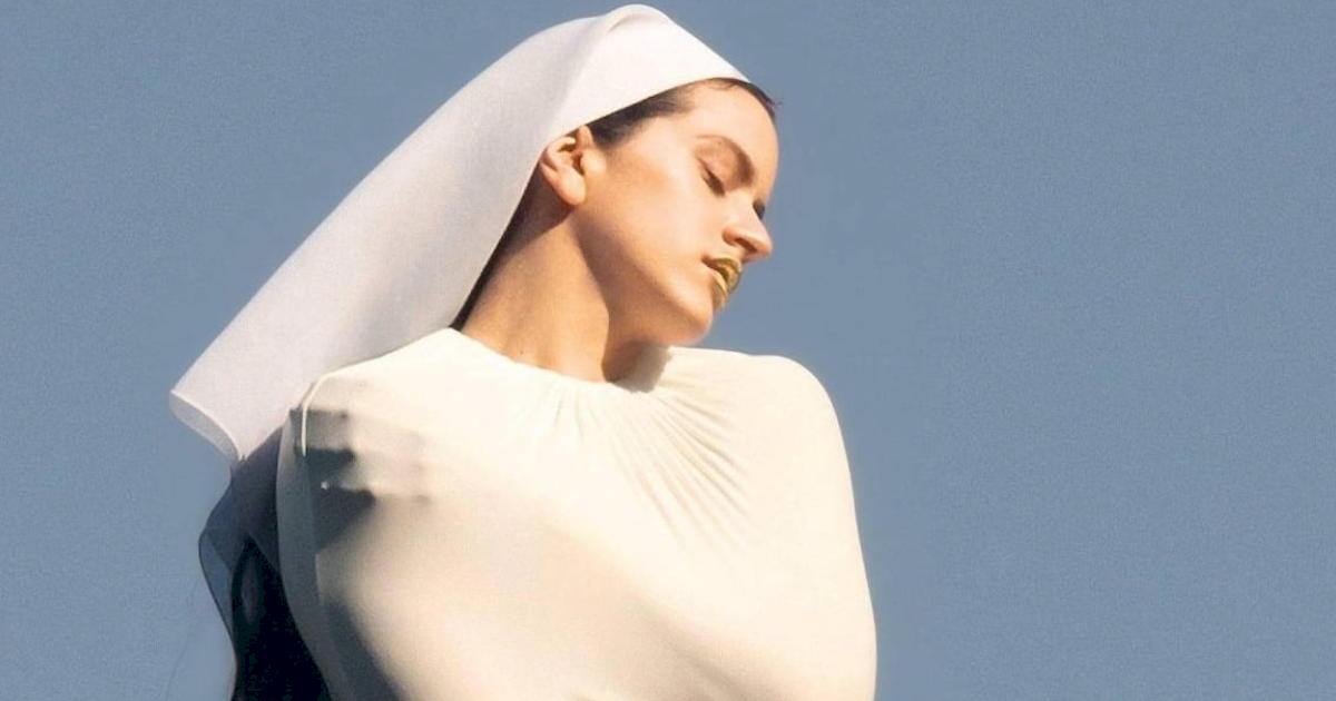 Rosalía no Cristo Redentor: quando música, fé e mercado se encontram