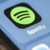 Spotify enfrenta processo por algoritmo que favorece hits