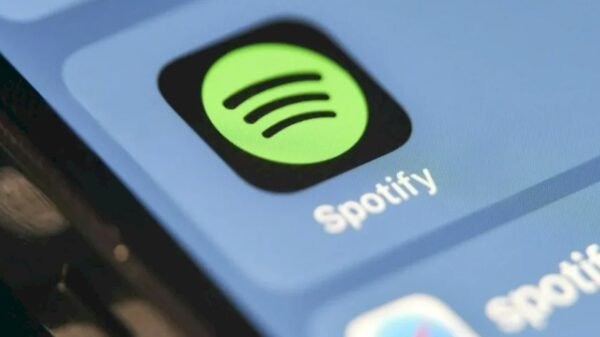 Spotify enfrenta processo por algoritmo que favorece hits